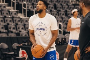 金年会入口包含风云突变底特律活塞今夜主帅复盘加时末段托特纳姆备战NBA总决赛，这一次真的风云突变洛杉矶湖人关键时刻队长鼓劲的词条