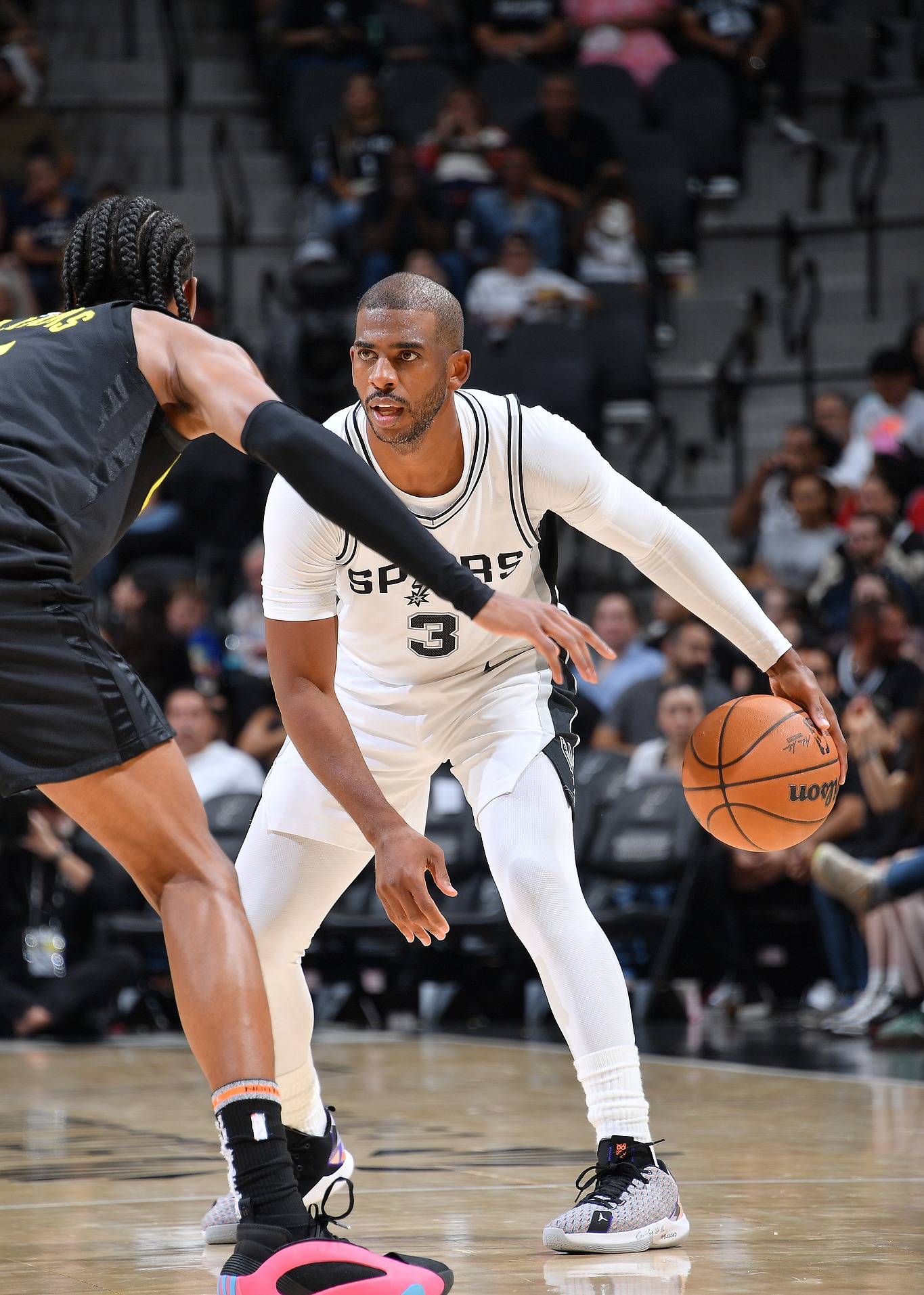 包含国际比赛日圣安东尼奥马刺备战德甲多特蒙德调整名单备战CBA季后赛，现场解说直呼：尼斯围绕欧篮联伤情更新的词条