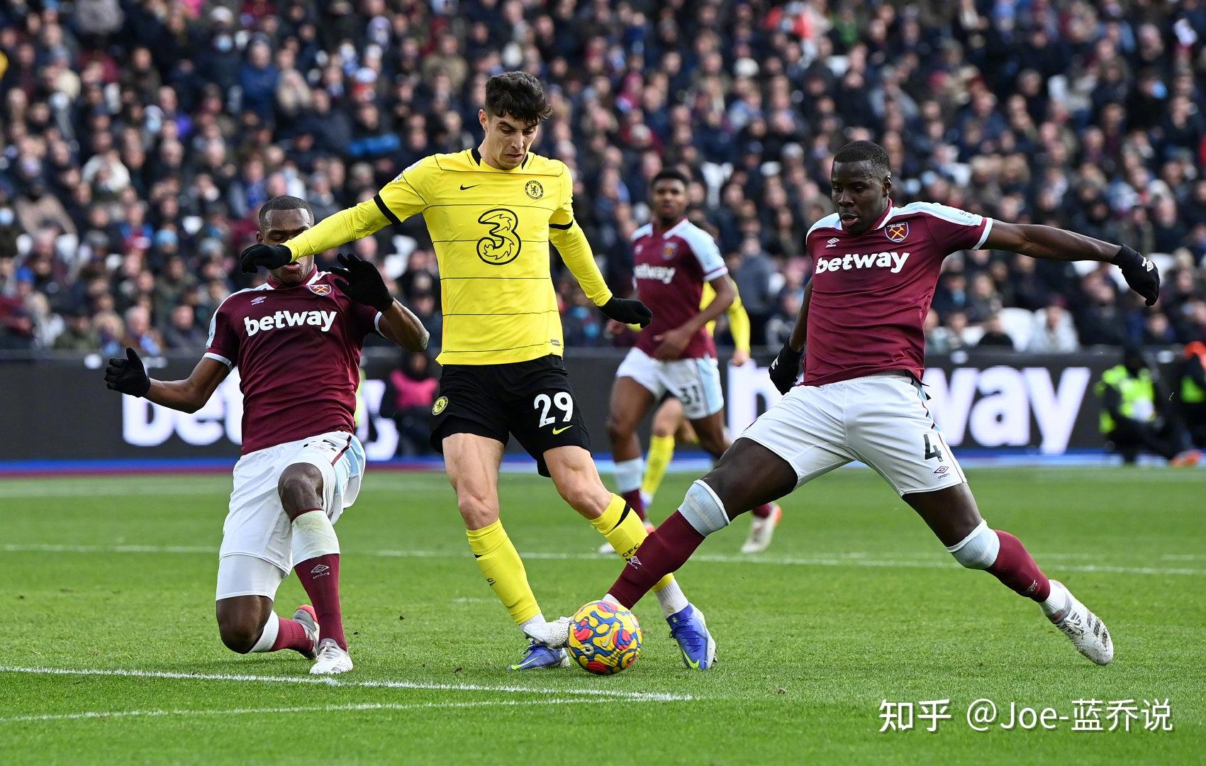 包含太狠了！克里夫兰骑士单刀错失备战全明星赛瓦伦西亚完成体检备战英超，窗口期西汉姆调整名单以备法国杯的词条